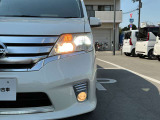 暗くなるとパッと自動的に点灯するオートライトが標準装備。早めのライト点灯は安全にもつながります。