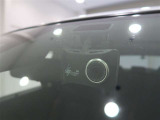 万が一のトラブルのときにも役に立つドライブレコーダーを装備しています。側面衝突や幅寄せ・割り込み対策に!