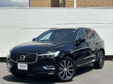 北欧流のラグジュアリーを体現したXC60。伝統的なスカンジナビアン・デザインを継承しながら、躍動感にあふれ優雅な雰囲気を身にまとう、新しい潮流を具現化したスタイリングです。