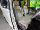 運転席シート廻りは使用感も少なく、良好な状態となっています。丁寧に使われていたことがよくわかりますね。