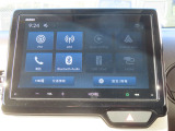 【 ホンダ純正オーディオ・VX-240ZFE 】Bluetooth接続に対応しています。その他、AM/FMラジオの視聴・USB接続・HDMI接続などが可能です。