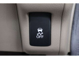 VSA(Vehicle Stability Assist)が装備!!VSAはコーナリング時の横滑りを抑制する機能と車両の急激な挙動変化を抑える機能で、安定した走行を実現していいます!!