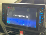 【大画面ナビ】人気の大型10インチナビを装備。存在感のある大画面はインパクト大!ナビ利用時のマップ表示は見やすく、テレビやDVDは臨場感がアップ!いつものドライブがグッと楽しくなります♪