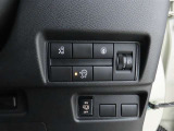 左側電動のスライドドアで楽々スムース!運転席からも開閉の操作もできます♪キーのスイッチひとつで自動開閉できる便利な機能もついてます♪