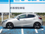 【メーカーオプション装着車】 セーフティクルーズパッケージの内容 スマートブレーキ+ドライビングディスプレイ+タコメーター+レーンキープアシスト+マツダレーダークルーズ+交通標識認識システム