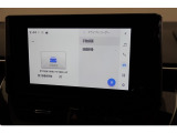 純正ナビを装備。タッチパネル式で使いやすく、お出かけもラクラクです。