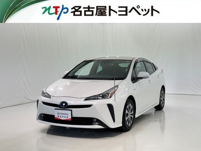 トヨタ プリウス 