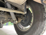 お車を安心してお乗りいただく為には、足回りの定期点検が欠かせません。サービスサポート(有償保証)では無料点検もご提供しており、安心のカーライフをお過ごしいただけるサポート体制が整っています。
