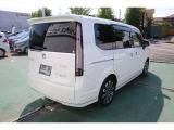 自社整備工場にてHonda車に精通したメカニックが徹底した納車整備を実施し、消耗した部品等は交換し記録簿に記載しますので安心してご使用いただけます。もちろん追加料金は頂きません◎