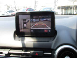 360度ビューカメラ装備で車庫入れも楽々♪