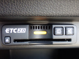 ■【ETC車載器】が装備されています。セットアップをしてお渡しとなり、ETCカードを差し込むだけで高速道路の利用が可能です。
