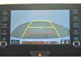 バックガイドモニターで、後方を確認しながら安心して駐車することができます。運転初心者も熟練者も必須の機能ですよ!
