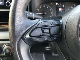 【ステアリングスイッチ】左です。ハンドルから手を離さず、運転に集中したまま手元でオーディオ操作等ができます。