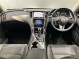 運転席からの視界が左右に広く隅々まではっきりと見渡せます。車の前端も把握しやすく安心して運転できます!