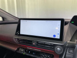 ディスプレイオーディオを装備。スマホとクルマをつなぐことで、これまでのナビに加えて、いろんなサービスが楽しめます。