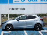 【メーカーオプション装着車】 セーフティクルーズパッケージの内容 スマートブレーキ+ドライビングディスプレイ+タコメーター+レーンキープアシスト+マツダレーダークルーズ+交通標識認識システム