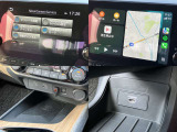 NissanConnectで便利な機能やオリジナルサービスを利用可能です。AppleCarPlay・AndroidAuto、USB接続、HDMI接続、ワイヤレス充電つき。