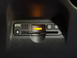 【ETC】便利なETC車載器も装備!高速道路の料金所もスムーズに通過できます。今や必須の装備ですね!お客様用にセットアップをしてのお渡しとなります!