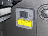 【AC100Vコンセント】非常時やキャンプなどに役立つAC100Vコンセント付きです。