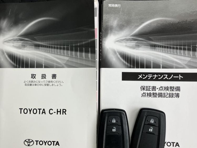 トヨタ C-HR ハイブリッド 1.8 G モード ネロ セーフティ プラス の