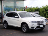 BMW在庫保有台数常時100台以上!ご来店の際はBMW本店(厚木市下荻野140-1)にご来店ください!弊社自慢の全天候型ショールーム!BMW在庫保有台数常時100台以上ございます!