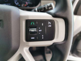 【アダプティブクルーズコントロール】前方車両を認識して自動で追従していくアダプティブクルーズコントロールが搭載されております。渋滞時などでも大変便利な機能になります。