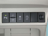 シート1席からOK!ルームクリン(消臭除菌)・シートクリン(座席を外してまる洗い)・タイヤクリン(アルミホイルコート)・エンジンルームクリン・ボディクリンなども!お得なセットコースもございます!