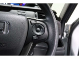 Hondaセンシングの機能のひとつ、アダプティブクルーズコントロール付!アクセルから足を離しても設定したスピードと前車との車間を保ち走行してくれます!車線維持もアシスト☆高速道路で疲労軽減ですね☆