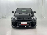GRヤリスは、トヨタのモータースポーツ部門「TOYOTA GAZOO Racing(TGR)」によって開発されたスポーツカーです。