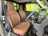 運転席シート廻りは使用感も少なく、良好な状態となっています。丁寧に使われていたことがよくわかりますね。