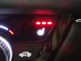 運転席/助手席にシートヒーター付いてます。あったかホカホカシートヒーター で快適です。