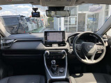 【運転席・インパネまわり】ハンドル・シート・フロアーなど隅々までプロによるクリーニング済み☆彡キレイな車内でドライブが一層快適にお楽しみいただけます!!