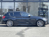 時を経ても深い魅力を放ち続けるBMW。より快適にお乗り頂くためにサポートプログラムをご用意しております。※認定中古車保証は登録日より最長4年間まで延長が可能です。
