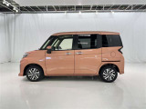 流れるようなボディラインが魅力的で乗降りしやすい車両です