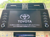 【9インチ ディスプレイオーディオ】大画面ディスプレイへお持ちのスマートフォンと連携して、ナビやbluetoothでの音楽再生が可能です♪デザインはもちろん操作性も良好!別途ナビ機能の取付可能です♪