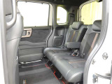 まるまるクリーニングでシート洗浄も行っているのでキレイでピカピカです!