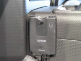 ETC車載器付きです。高速道路の料金所もスムーズに通過できます。