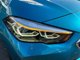 また、BMW正規認定中古車は、エマージェンシーサービスが自動付帯。24時間365日、皆様のカーライフをサポート致します。確かな安心のうえで、「駆けぬける歓び」をご堪能ください。