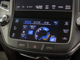 シートヒーターを装備しています!高級車ならではの装備です!シートが暖まりますので、寒い冬場も快適にご乗車頂けます!腰にも優しい!お子様や女性にも嬉しい装備ですね!!