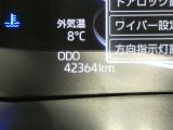 入庫時のメーター走行距離になります。また構内移動等により若干距離が伸びることがありますがご了承ください。