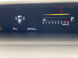 【スピードメーター】メーターがシンプルで見やすく運転しやすいですね!