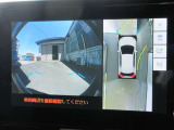 パノラミックビューモニター付きです。車両を上から見たような映像をディスプレイオーディオ画面に表示。運転席からの目視だけでは見にくい、車両周辺の状況をリアルタイムでしっかり確認できます。
