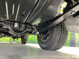 お車を安心してお乗りいただく為には、足回りの定期点検が欠かせません。サービスサポート(有償保証)では無料点検もご提供しており、安心のカーライフをお過ごしいただけるサポート体制が整っています。
