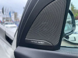 BMWを熟知したメカニックによる、360度の納車前点検。ドイツ本国と同様の教育・訓練を受けたメカニックが徹底的に点検、整備した後にお客様にお引渡しします。