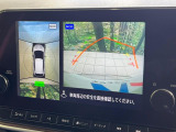 【アラウンドビューモニター】専用のカメラにより、上から見下ろしたような視点で360度クルマの周囲を確認することができます☆死角部分も確認しやすく、狭い場所での切り返しや駐車もスムーズに行えます。