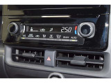 当店は全車『ロングラン保証』付!(1年間、距離無制限 HV車はHV保証付) 別途延長保証もご用意しております♪ ぜひ現車を確認にご来店ください