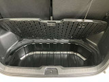 【ラゲッジルーム】実用性に優れた二段式ラゲッジル-ムでお荷物を別々に収納が可能♪♪