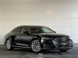 アウディ A8 60 TFSI クワトロ 4WD