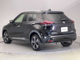 【ワイド保証】日産販売店の中古車には、無料で保証が付いています。走行距離無制限で、無料保証期間は1年間から。品質に自信があるから実現した、日産ならではの保証です。