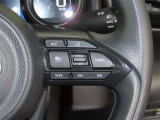 レーダークルーズコントロール(全車速追従機能付)付きです。車速に応じて追従支援してくれるので、ロングドライブも快適です。